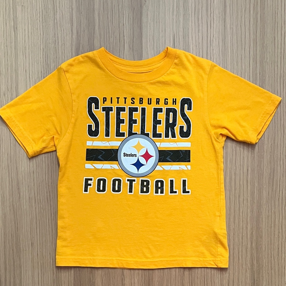 NFL, Steelers Boys t-shirt, yellow gold size 4